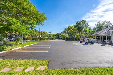 Copropriété à louer à Miami, Floride: 2 chambres, 74.69 m2 № 2392913 - photo 24
