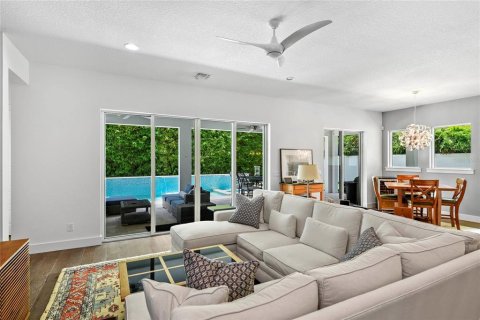 Villa ou maison à vendre à Winter Park, Floride: 5 chambres, 328.22 m2 № 1799825 - photo 8