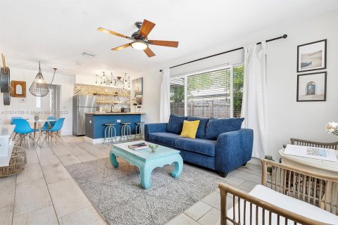 Immobilier commercial à vendre à Fort Lauderdale, Floride: 162.76 m2 № 1971257 - photo 26