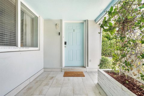 Immobilier commercial à vendre à Fort Lauderdale, Floride: 162.76 m2 № 1971257 - photo 25