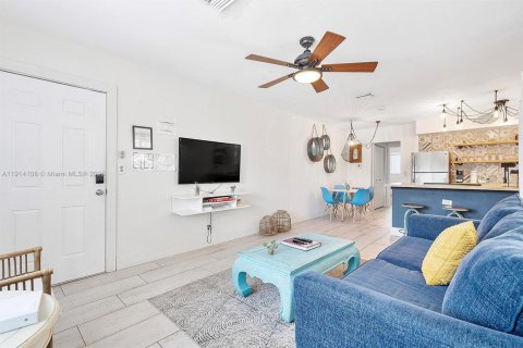 Immobilier commercial à vendre à Fort Lauderdale, Floride: 162.76 m2 № 1971257 - photo 28