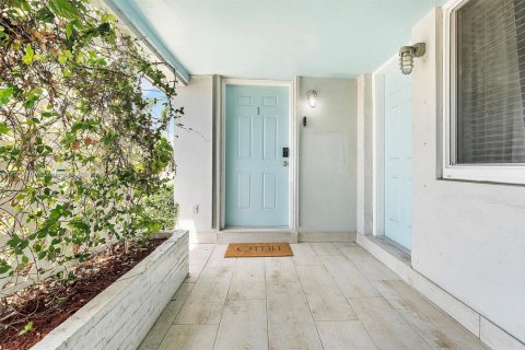 Immobilier commercial à vendre à Fort Lauderdale, Floride: 162.76 m2 № 1971257 - photo 3