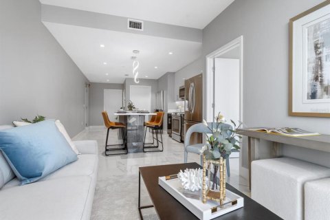 Condo in Sarasota, Florida, 1 bedroom  № 1010225 - photo 20