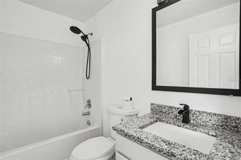 Villa ou maison à vendre à Riverview, Floride: 4 chambres, 277.13 m2 № 2098374 - photo 25