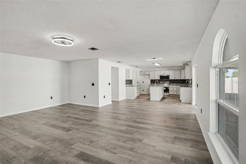 Villa ou maison à vendre à Riverview, Floride: 4 chambres, 277.13 m2 № 2098374 - photo 13