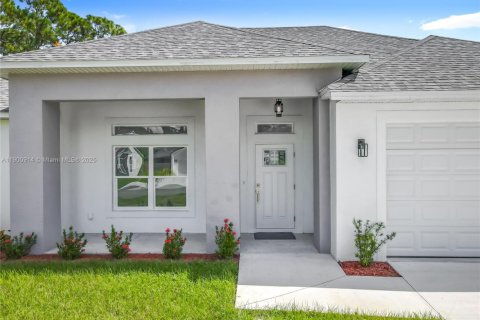 Villa ou maison à vendre à Palm Bay, Floride: 3 chambres № 1952011 - photo 3