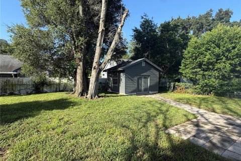 House in Orlando, Florida 3 bedrooms, 110.93 sq.m. № 2207990 - photo 14