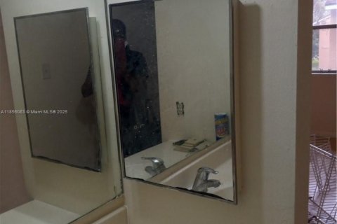 Copropriété à louer à Miramar, Floride: 2 chambres № 1881543 - photo 13