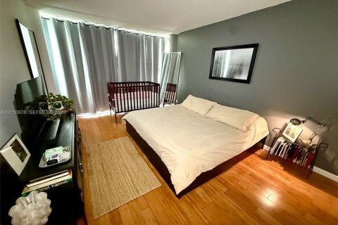 Condominio en venta en Miami Beach, Florida, 2 dormitorios, 141.21 m2 № 2435923 - foto 16