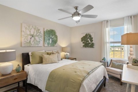 Casa en venta en Kissimmee, Florida, 4 dormitorios, 240.06 m2 № 1913274 - foto 9