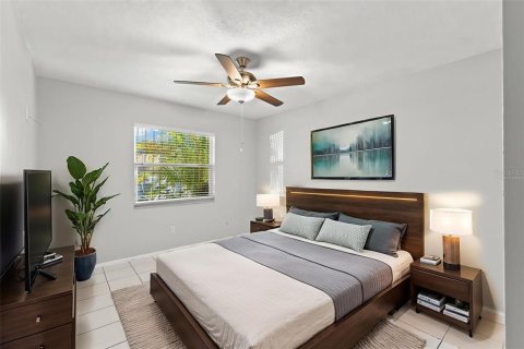 Touwnhouse à louer à Tampa, Floride: 2 chambres, 74.69 m2 № 2385600 - photo 19