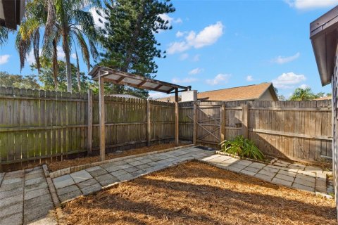 Touwnhouse à louer à Tampa, Floride: 2 chambres, 74.69 m2 № 2385600 - photo 18