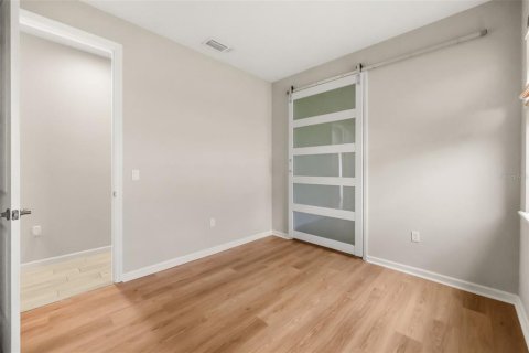 Villa ou maison à vendre à DeLand, Floride: 3 chambres, 140 m2 № 2408338 - photo 27