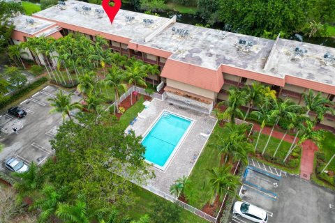 Copropriété à louer à Royal Palm Beach, Floride: 2 chambres, 73.67 m2 № 2146561 - photo 27