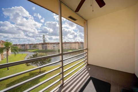 Купить кондоминиум в Санрайз, Флорида 3 комнаты, 78.97м2, № 2171664 - фото 9