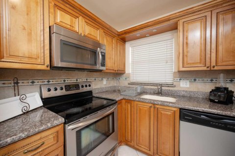 Купить кондоминиум в Санрайз, Флорида 3 комнаты, 78.97м2, № 2171664 - фото 3