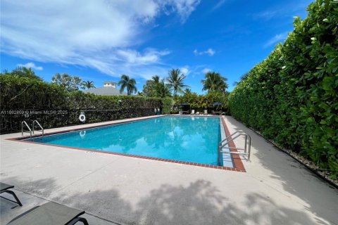 Townhouse in Homestead, Florida 3 bedrooms, 132.66 sq.m. № 1891233 - photo 19