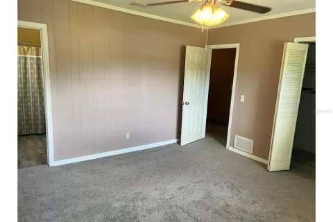 Villa ou maison à louer à DeLand, Floride: 3 chambres, 144.37 m2 № 1832751 - photo 1