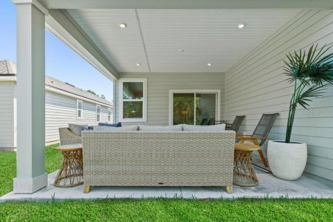 House in Palm Coast, Florida 3 bedrooms, 176.05 sq.m. № 1898788 - photo 23