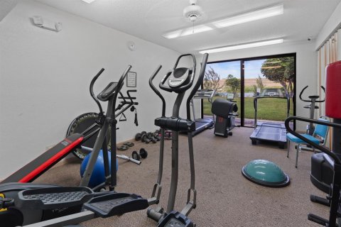 Condo in Deerfield Beach, Florida, 2 bedrooms  № 2181678 - photo 24
