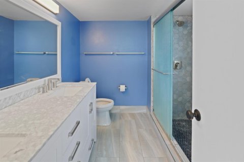 Condo in Deerfield Beach, Florida, 2 bedrooms  № 2181678 - photo 12