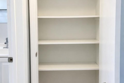 Appartement à louer à Miramar, Floride: 2 chambres, 60.39 m2 № 2412335 - photo 8