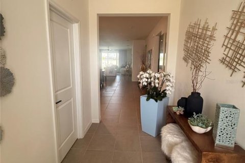 Casa en venta en Minneola, Florida, 4 dormitorios, 205.78 m2 № 2213433 - foto 2