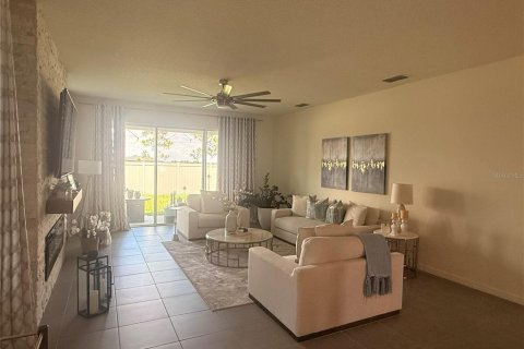 Casa en venta en Minneola, Florida, 4 dormitorios, 205.78 m2 № 2213433 - foto 4