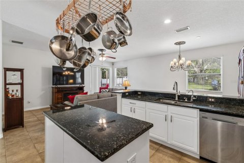 Villa ou maison à vendre à Riverview, Floride: 5 chambres, 302.49 m2 № 2225523 - photo 11