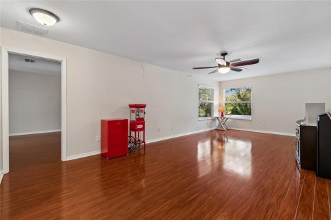 Villa ou maison à vendre à Riverview, Floride: 5 chambres, 302.49 m2 № 2225523 - photo 30