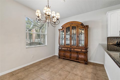Villa ou maison à vendre à Riverview, Floride: 5 chambres, 302.49 m2 № 2225523 - photo 13
