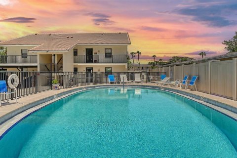 Condominio en venta en Venice, Florida, 2 dormitorios, 108.05 m2 № 1718526 - foto 2