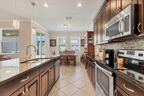 Adosado en venta en Bradenton, Florida, 3 dormitorios, 179.86 m2 № 1735224 - foto 10