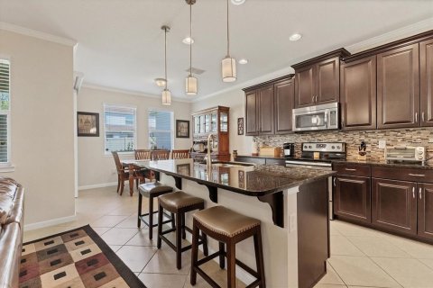Adosado en venta en Bradenton, Florida, 3 dormitorios, 179.86 m2 № 1735224 - foto 6