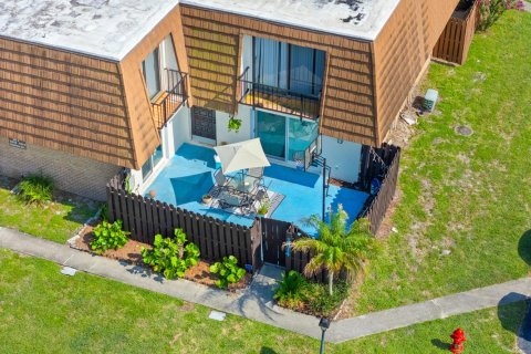Touwnhouse à vendre à Palm Bay, Floride: 2 chambres, 114.83 m2 № 2083994 - photo 24