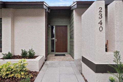 Condominio en alquiler en Winter Park, Florida, 2 dormitorios, 138.89 m2 № 1885343 - foto 1