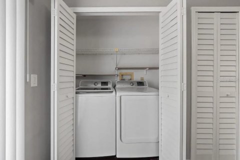 Condominio en alquiler en Winter Park, Florida, 2 dormitorios, 138.89 m2 № 1885343 - foto 14