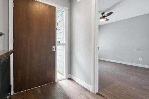 Condominio en alquiler en Winter Park, Florida, 2 dormitorios, 138.89 m2 № 1885343 - foto 13