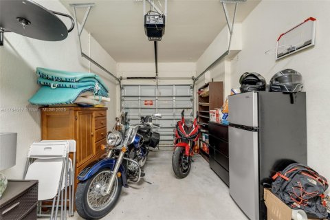 Купить таунхаус в Хомстед, Флорида 3 спальни, 169.92м2, № 1577095 - фото 26