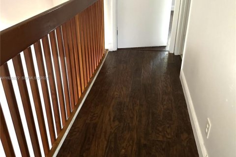 Купить таунхаус в Дейви, Флорида 3 спальни, 123.37м2, № 1983508 - фото 4