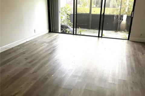 Купить таунхаус в Дейви, Флорида 3 спальни, 123.37м2, № 1983508 - фото 16