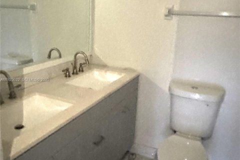 Купить таунхаус в Дейви, Флорида 3 спальни, 123.37м2, № 1983508 - фото 6