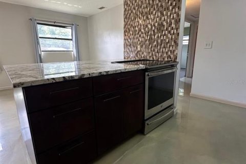 Villa ou maison à louer à Ocoee, Floride: 3 chambres, 150.41 m2 № 2167711 - photo 4