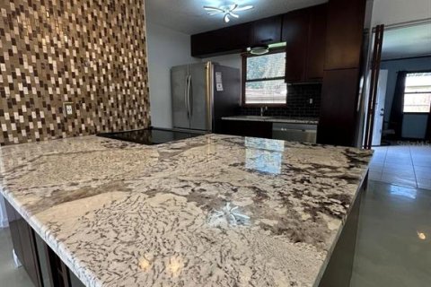 Villa ou maison à louer à Ocoee, Floride: 3 chambres, 150.41 m2 № 2167711 - photo 3