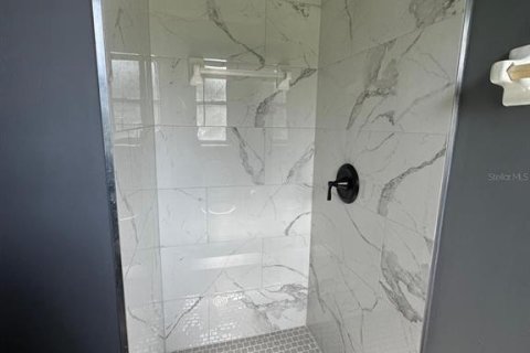 Villa ou maison à louer à Ocoee, Floride: 3 chambres, 150.41 m2 № 2167711 - photo 11