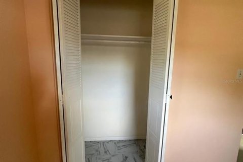 Villa ou maison à louer à Ocoee, Floride: 3 chambres, 150.41 m2 № 2167711 - photo 13