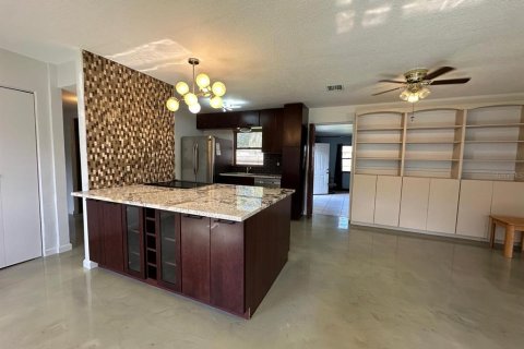 Villa ou maison à louer à Ocoee, Floride: 3 chambres, 150.41 m2 № 2167711 - photo 2