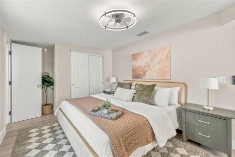 Villa ou maison à vendre à Tampa, Floride: 3 chambres, 107.4 m2 № 2429136 - photo 15