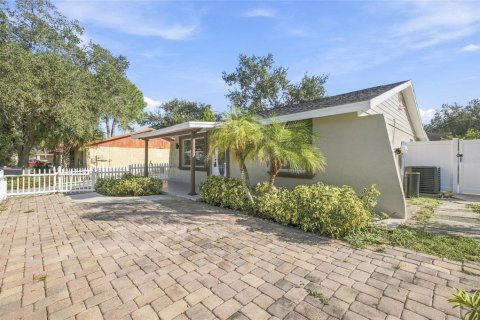 Villa ou maison à vendre à Tampa, Floride: 3 chambres, 107.4 m2 № 2429136 - photo 29