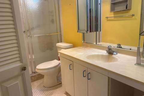 Condo in Coconut Creek, Florida, 2 bedrooms  № 2185203 - photo 12